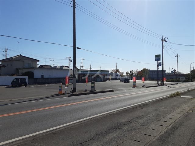 コンビニ　ファミリーマート栃木藤岡店（コンビニ）まで2114m