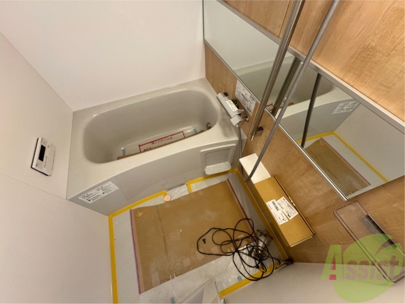 バス・シャワールーム　お風呂になります。一日の疲れを癒してくださいね。