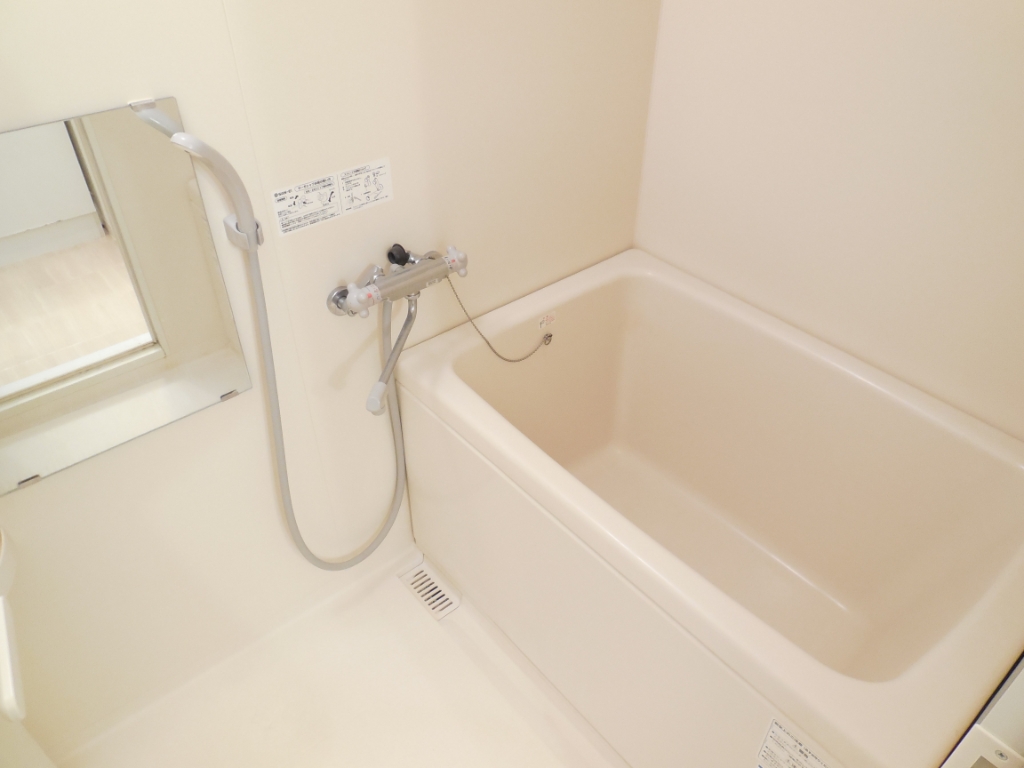 バス・シャワールーム　浴室乾燥機あり