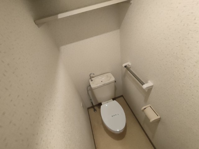 トイレ　シンプルで使いやすいトイレです