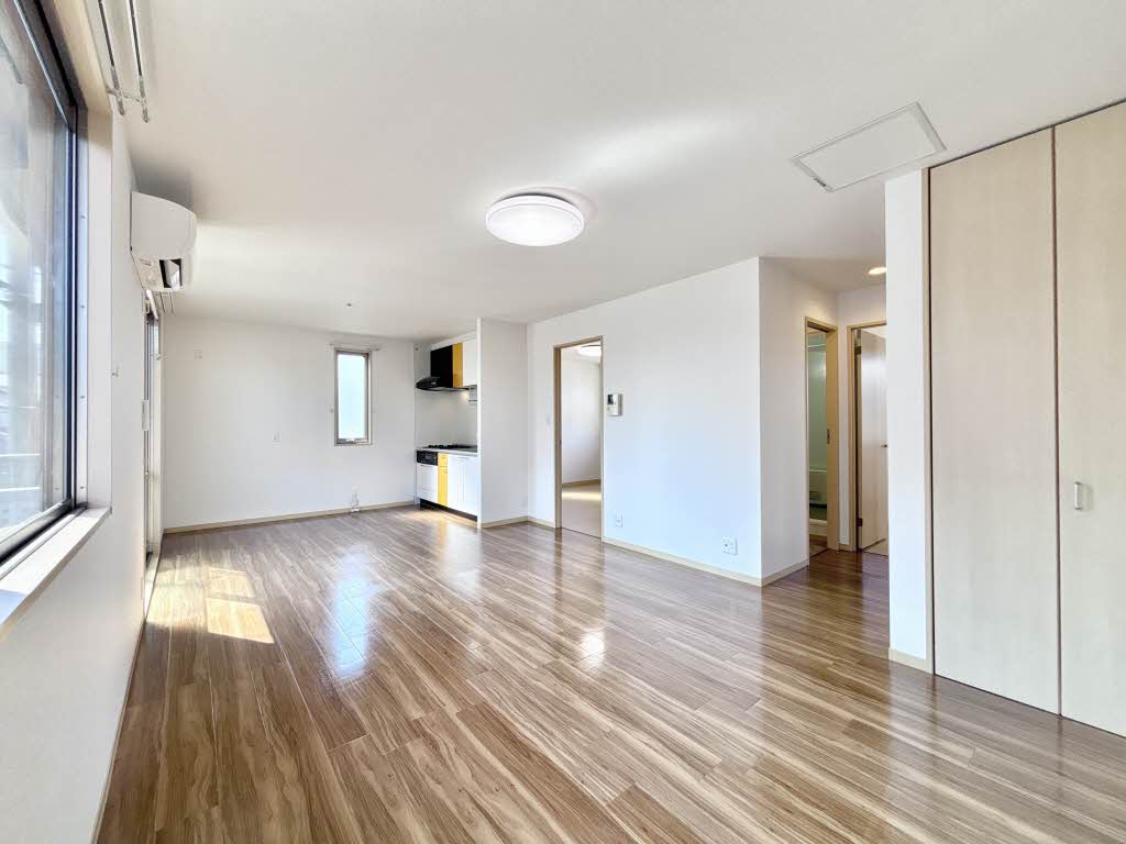 眺望　14.8帖のリビング♪