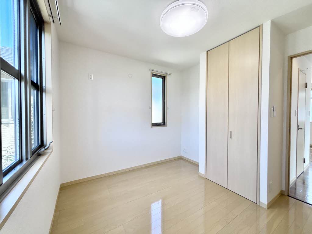 その他　5.2帖の洋室♪