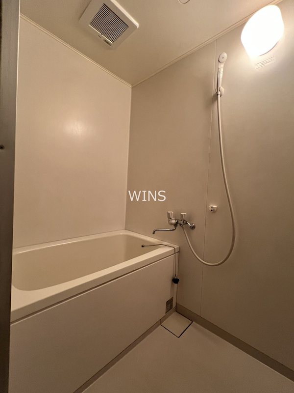 バス・シャワールーム　別部屋参考写真です。