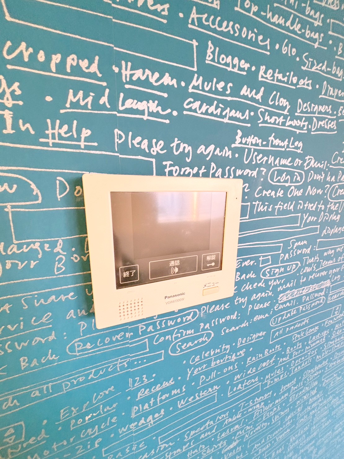 セキュリティ　TVモニターホン付きです♪