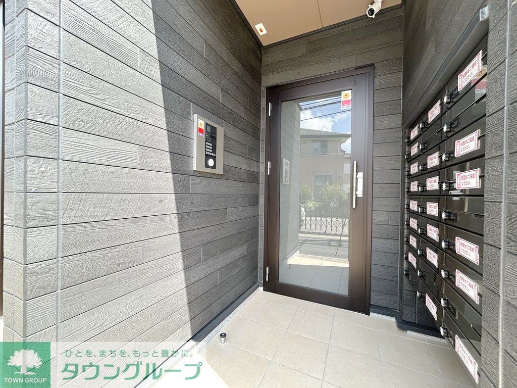 エントランス　エントランス