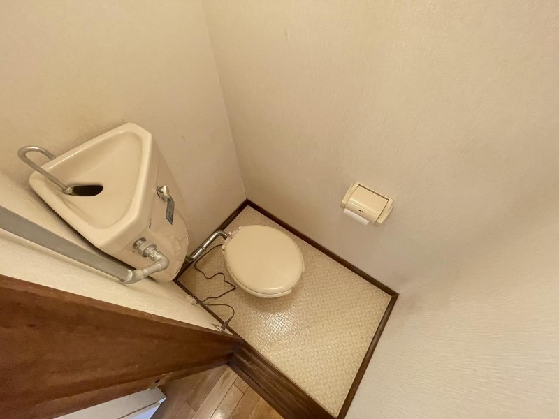 トイレ　トイレ