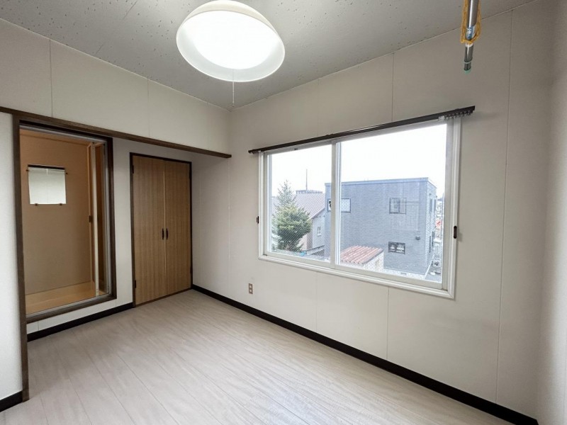 居室・リビング　居室