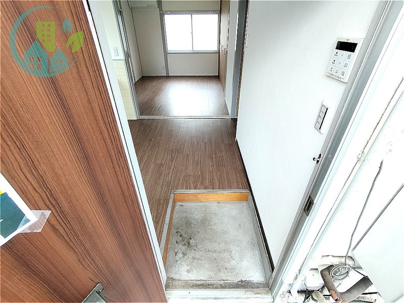 玄関　ハイツ八坂