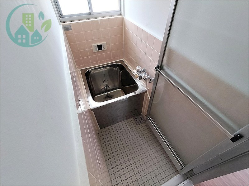 バス・シャワールーム　ハイツ八坂