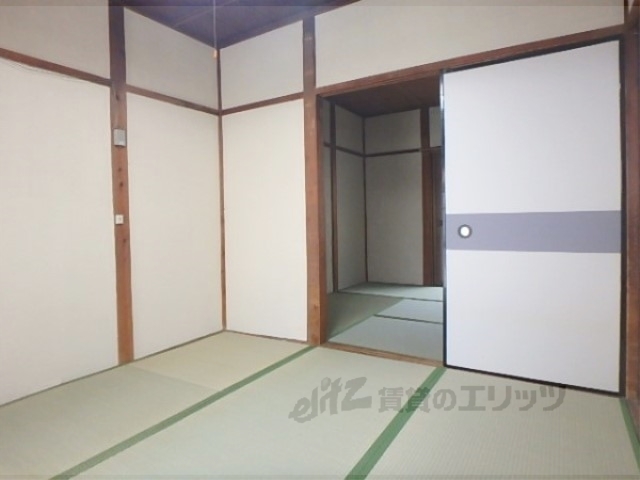 居室・リビング　和室