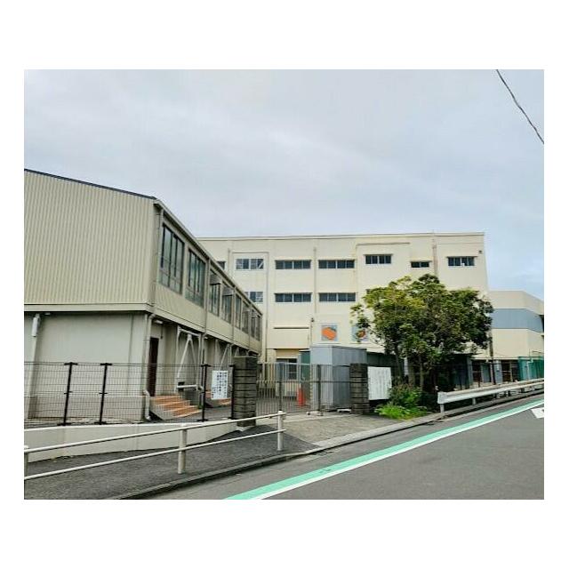 小学校　横浜市立洋光台第一小学校（小学校）まで881m