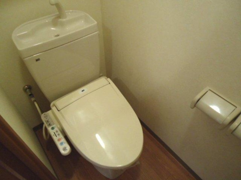 トイレ　図面と現状に相違がある場合には現状を優先