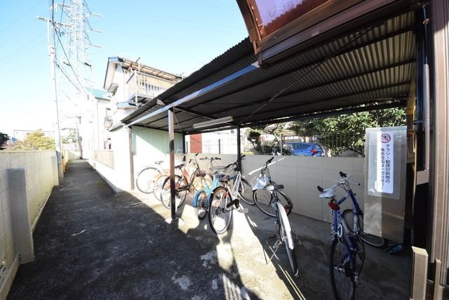 駐車場　★駐輪場★