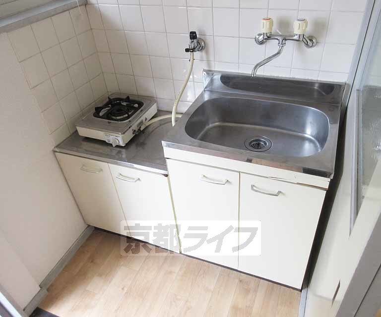 キッチン　シンクの広いキッチンです