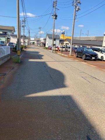 その他　前面道路（その他）まで0m