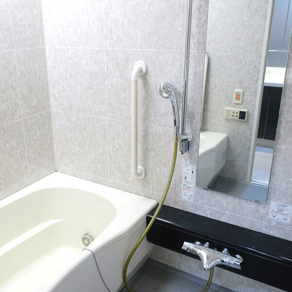 バス・シャワールーム　別室の参考写真です。※現況優先