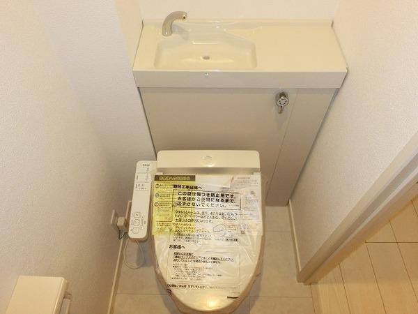 トイレ　ウォシュレット！