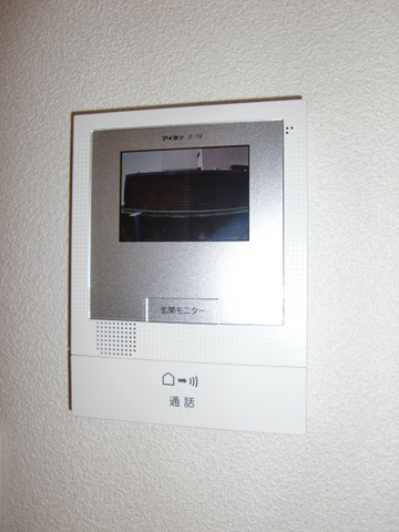 セキュリティ　★訪問者が一目で分かるＴＶモニターホン付き★