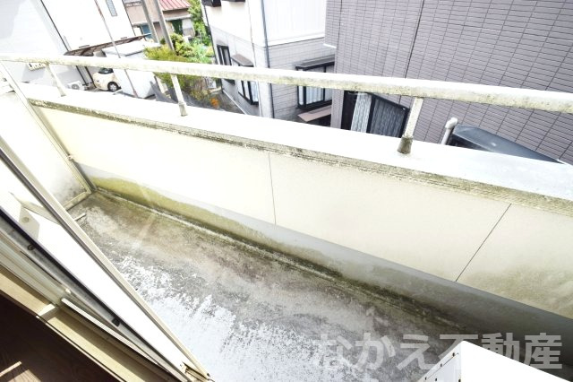 バルコニー　バルコニー付きです
