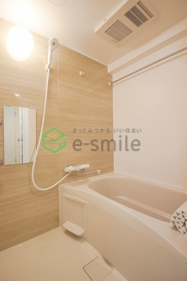 バス・シャワールーム　お風呂で日々の疲れを落としましょう