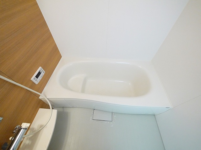 バス・シャワールーム　お風呂で日々の疲れを落としましょう