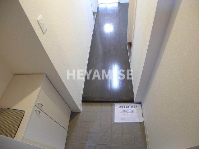 玄関　※同間取りの別の階のお部屋の画像です※