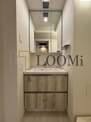 洗面設備　シーズンフラッツ梅田EAST　独立洗面化粧台