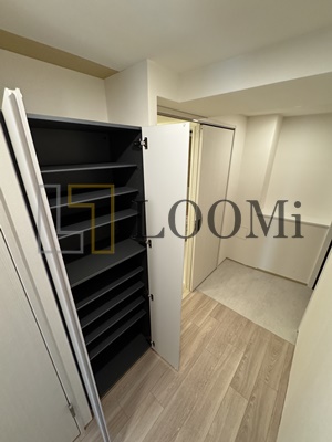 収納　シーズンフラッツ梅田EAST　シューズボックス