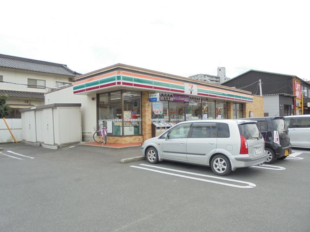 コンビニ　セブンイレブン　福山引野５丁目店（コンビニ）まで735m