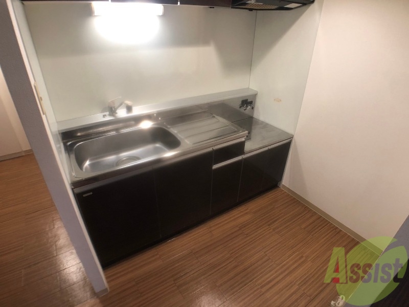 キッチン　キッチンはスペースも広々していて使いやすそうですよ！