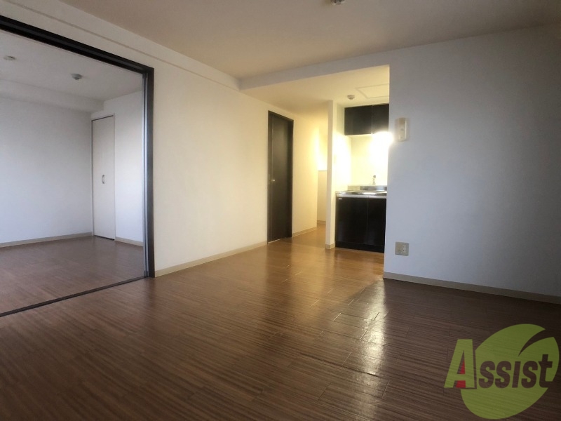 居室・リビング　広くてキレイなお部屋が広がっていて、充実した生活が送れそう。