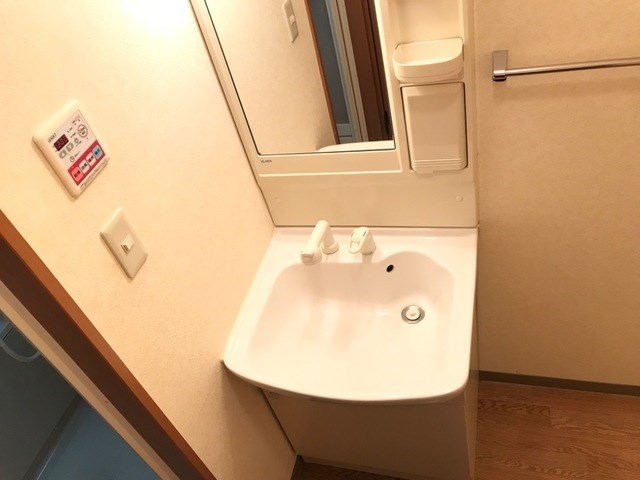 洗面設備　洗面所