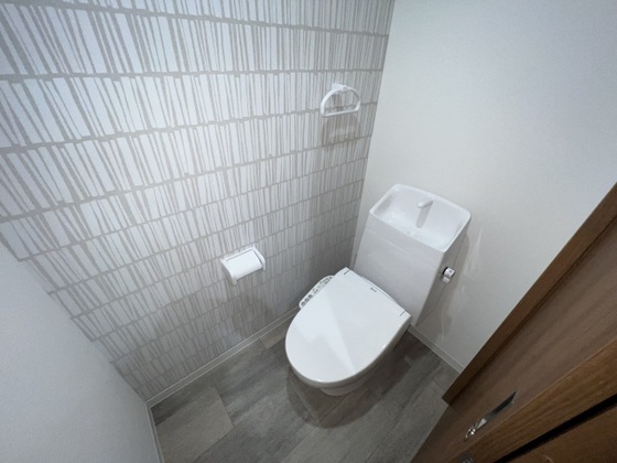 トイレ　※別部屋の写真です