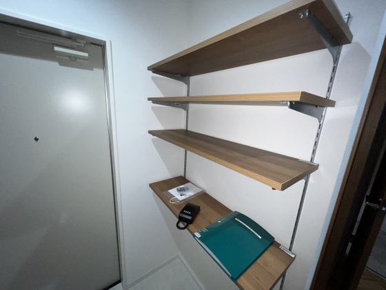 玄関　※別部屋の写真です