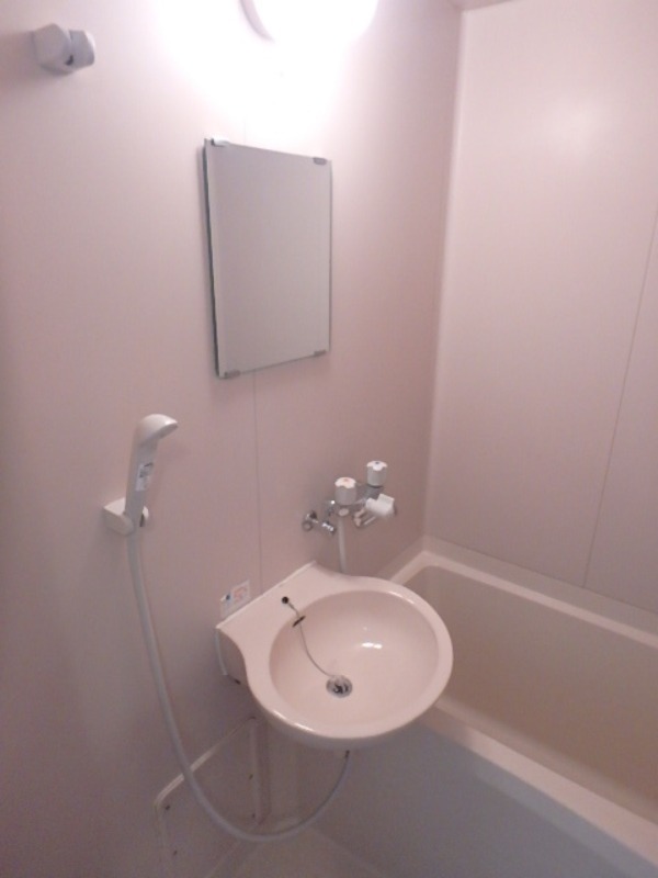 洗面設備　図面と現状に相違がある場合には現状を優先