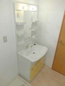 ディアコート　洗面設備　洗髪洗面化粧台