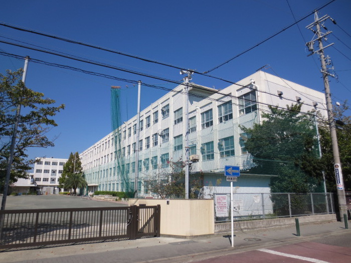 小学校　野並小学校（小学校）まで487m