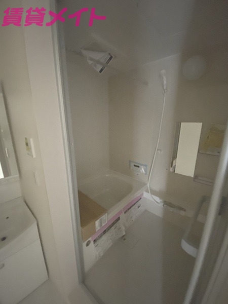 バス・シャワールーム　同施工会社参考写真