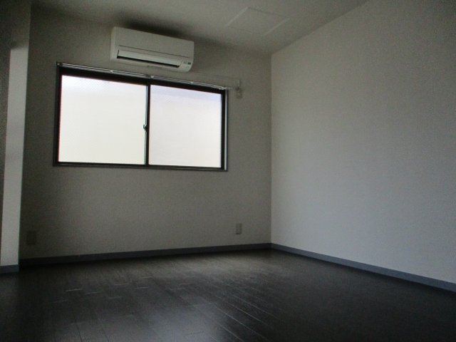 居室・リビング　別部屋参考用写真