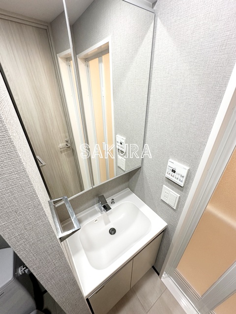 洗面設備　忙しい朝には欠かせない洗面所です♪