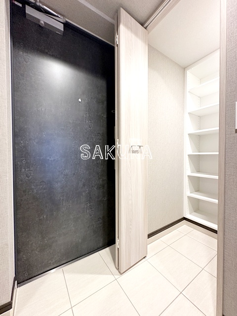 玄関　大容量のシューズボックス♪