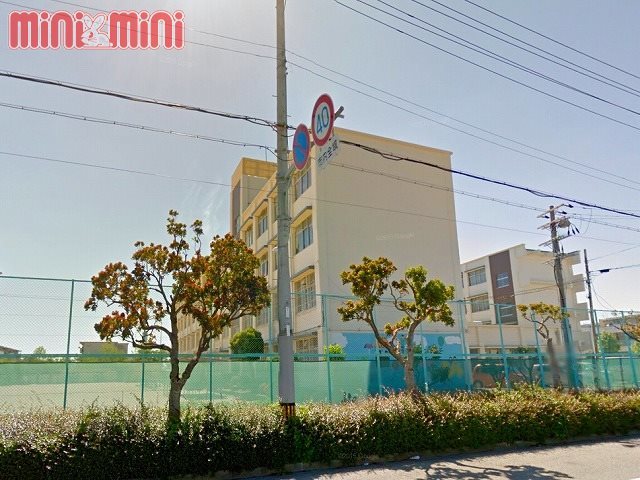 小学校　神戸市立東落合小学校（小学校）まで578m