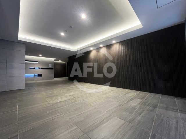 ロビー　コンフォリア・リヴ淡路町一丁目　ロビー