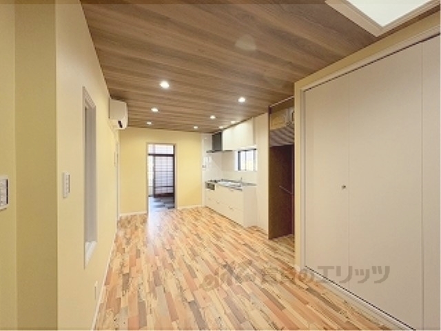 居室・リビング　リビング