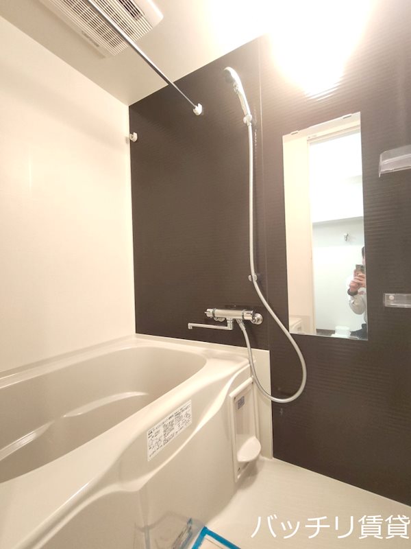 バス・シャワールーム　別号室写真の為、現況を優先致します。
