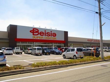 中学校　木更津市立金田中学校（中学校）まで1592m