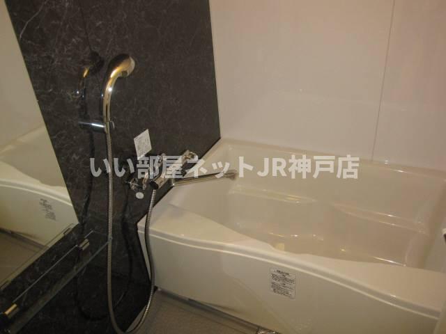 バス・シャワールーム　浴室