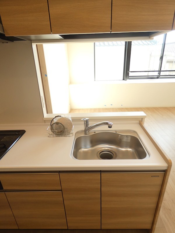 キッチン　※別室の写真です。ご参照ください。