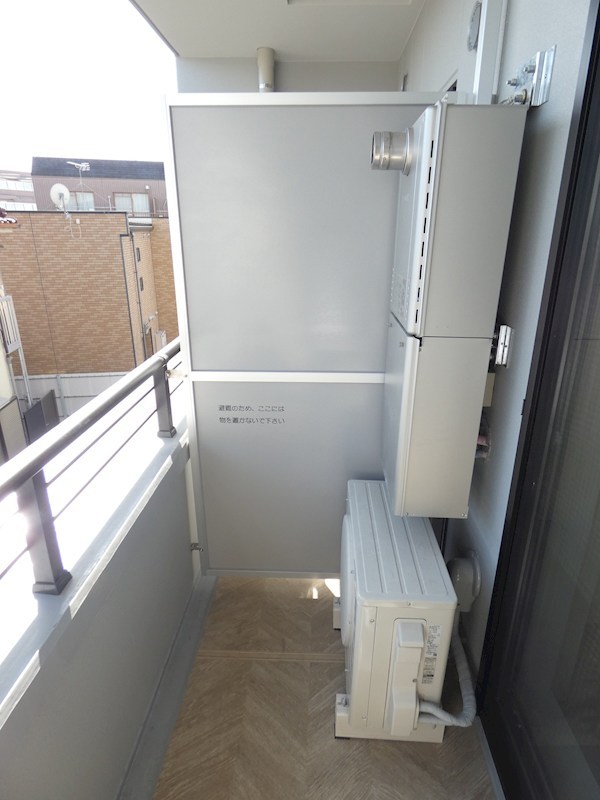 バルコニー　※別室の写真です。ご参照ください。