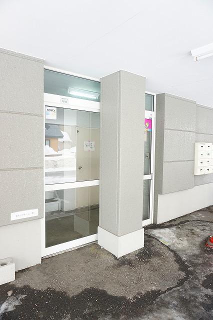 エントランス　エントランス